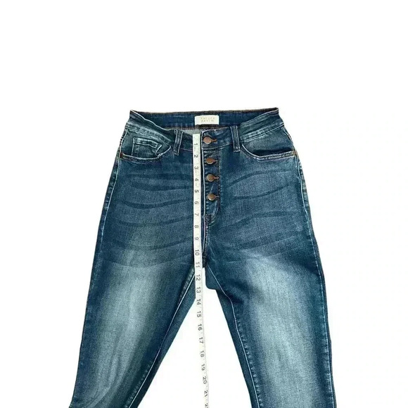 Nature Denim Jeans Light Wash Size 11/29 Stretchy Material - Picture 5 of 6